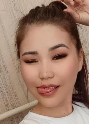 Aydana, 25, Kyrgyzstan, Osh