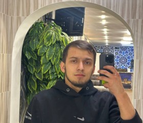 Shamil, 32, Washington D.C.