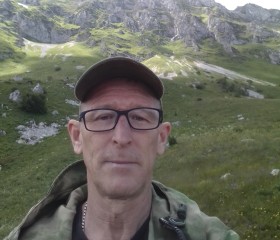 Yuriy, 54, Krasnodar