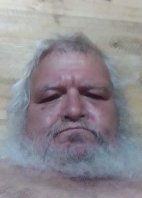 Henkie Vandermer из Vereeniging 52 года
