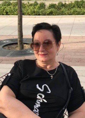 Елена, 64, Россия, Краснодар