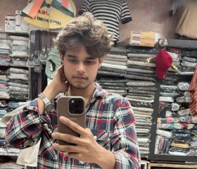 Jhonny, 22, Al Ain