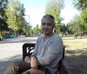 Константин, 49 лет, Луганськ