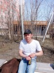 Олег, 38 лет, Новый Уренгой