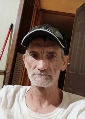 Paul Mintz из Asheville 49 лет