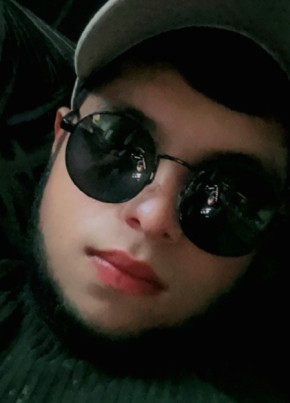владимир из Воронежа 21 год