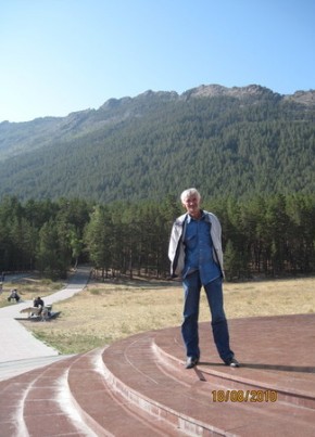Виктор, 66, Қазақстан, Павлодар