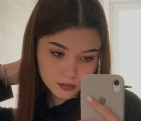 Katya, 22, Moscow