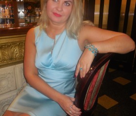 Ксения, 45 лет, Санкт-Петербург
