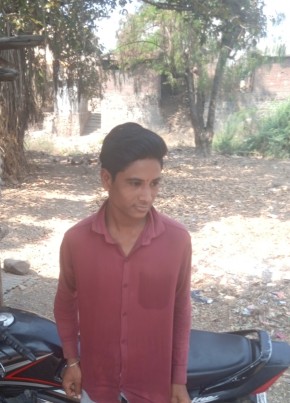 Saurabh Teli, 19, India, Yāval