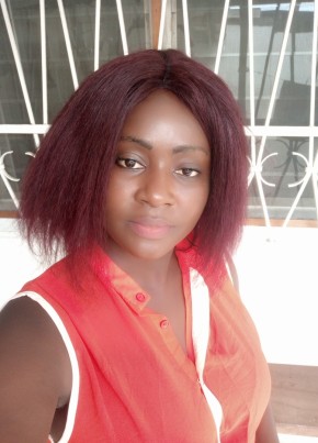 Diane shandy, 29, Republic of Cameroon, Douala