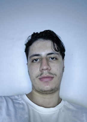 Ilyas из Bir el Djir 20 лет