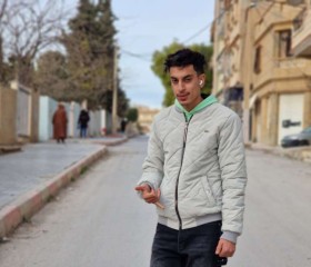 Hamoudi, 22, Bordj Bou Arreridj