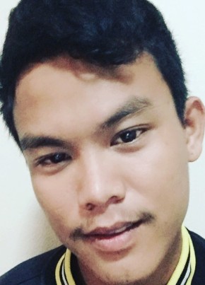 เจมส์, 24, ราชอาณาจักรไทย, กำแพงเพชร
