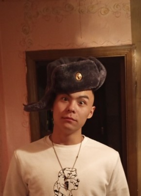 Анатолий, 23, Россия, Новочеркасск