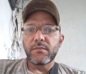 Frank, 44, La Victoria