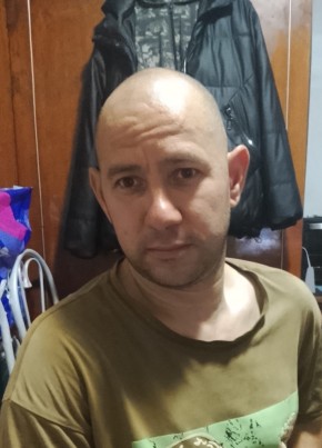 Гайсин Александр из Троицк (Челябинск) 42 года