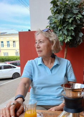 Галина, 65, Россия, Калуга