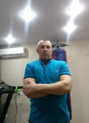 Олег, 55, Россия, Свободный