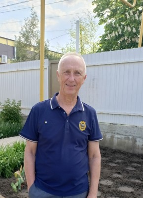 Юрий из Аксая 60 лет