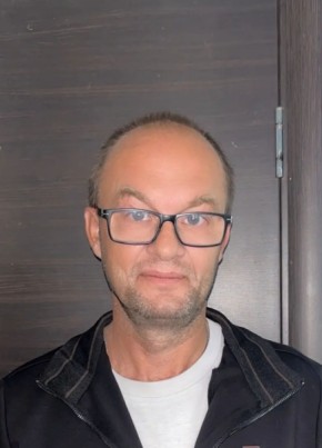 Сергей из Волгограда 49 лет