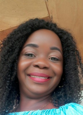 Divine, 40, République Gabonaise, Libreville