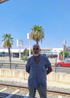 Şener из Elâzığ 59 лет