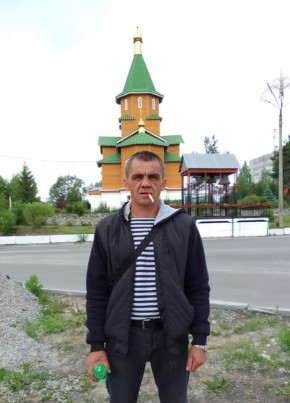 Артём, 44, Россия, Сегежа