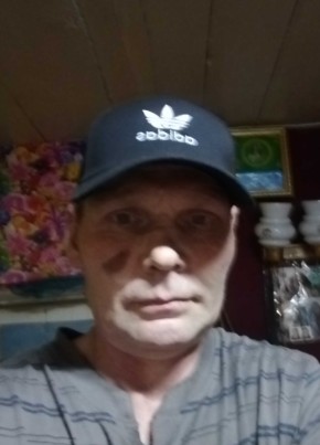 Олег из Арзамаса 54 года