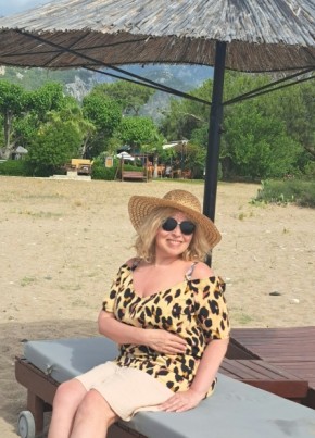 Svetlana, 51, Russia, Saint Petersburg