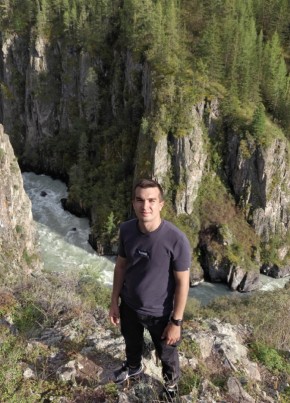 Олег из Красноярска 23 года