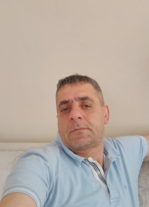 Ecvet Özen, 52, Türkiye Cumhuriyeti, Sultangazi