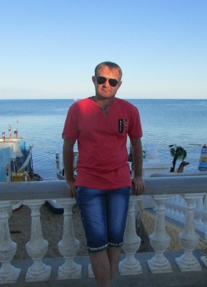 viktor, 46, Russia, Simferopol