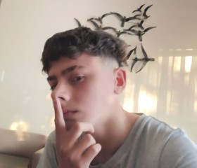 Jian, 23, Buenos Aires