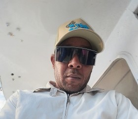 Alexander, 47, Charlotte Amalie