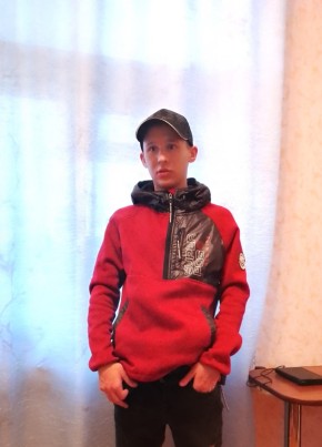 Smirnov, 21, Russia, Saint Petersburg
