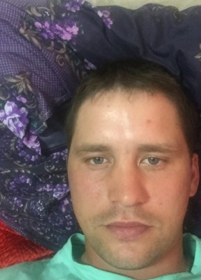 Виталик, 33, Россия, Кириши