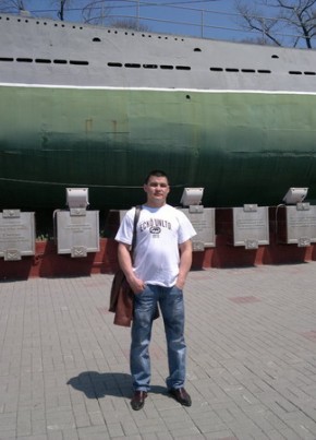 Anton, 42, Russia, Partizansk