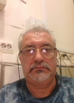 Romeo, 50, Romania, Ploiești