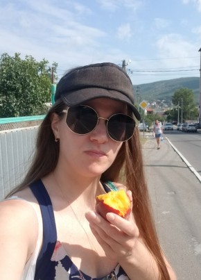 Юлия, 37, Россия, Новороссийск