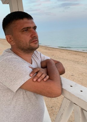 Андрей из Екатеринбурга 40 лет
