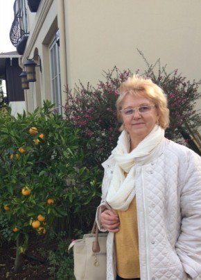 Olga Illar, 66, United States of America, San Francisco