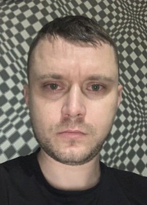 Олег, 36, Россия, Мирный
