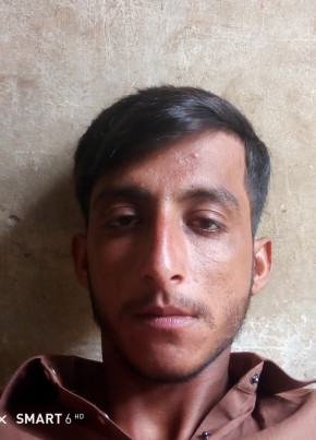 Qasim, 18, پاکستان, کراچی