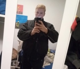 Max, 23, Harsefeld