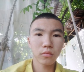 Marlen, 20, Bishkek