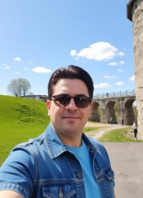 Кирилл из Бокситогорска 44 года