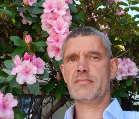Aleksandr, 51, Nantes