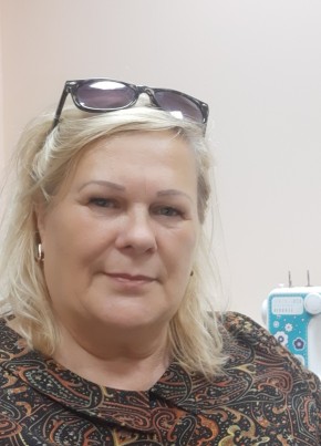 Галина, 64, Россия, Зеленоградск