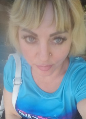 Светлана из Новокузнецка 47 лет